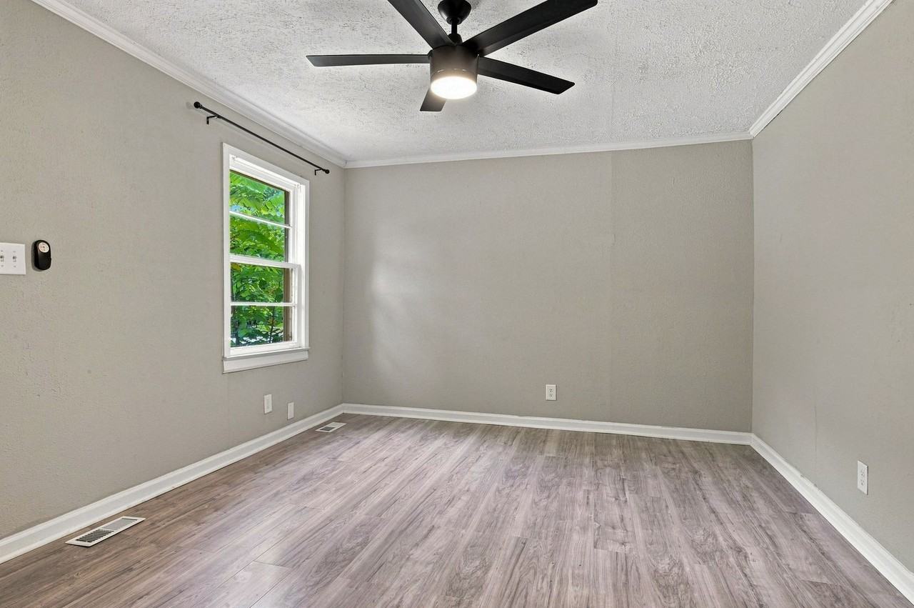 1202B Cline Ave - Photo 6 of 27