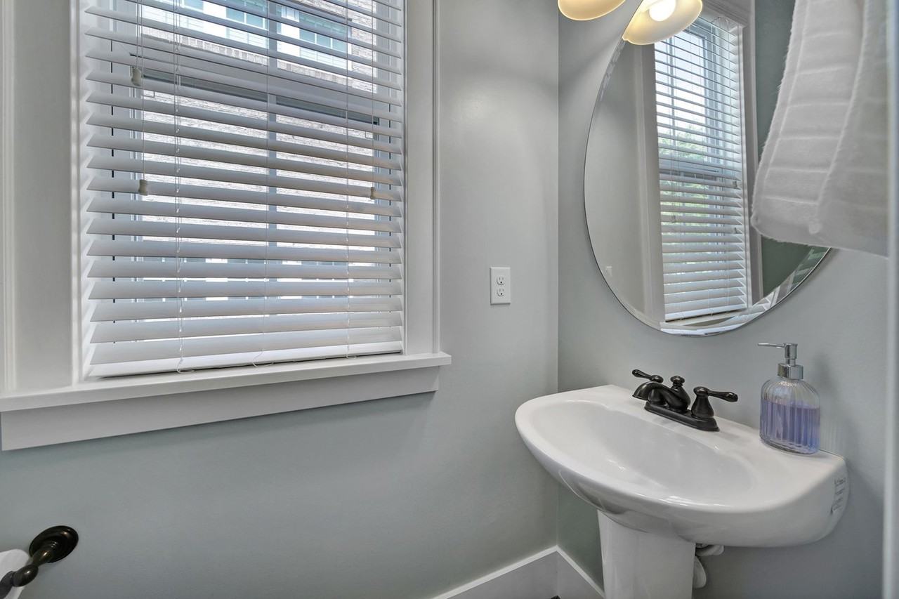324 Mariemont Way - Photo 6 of 21