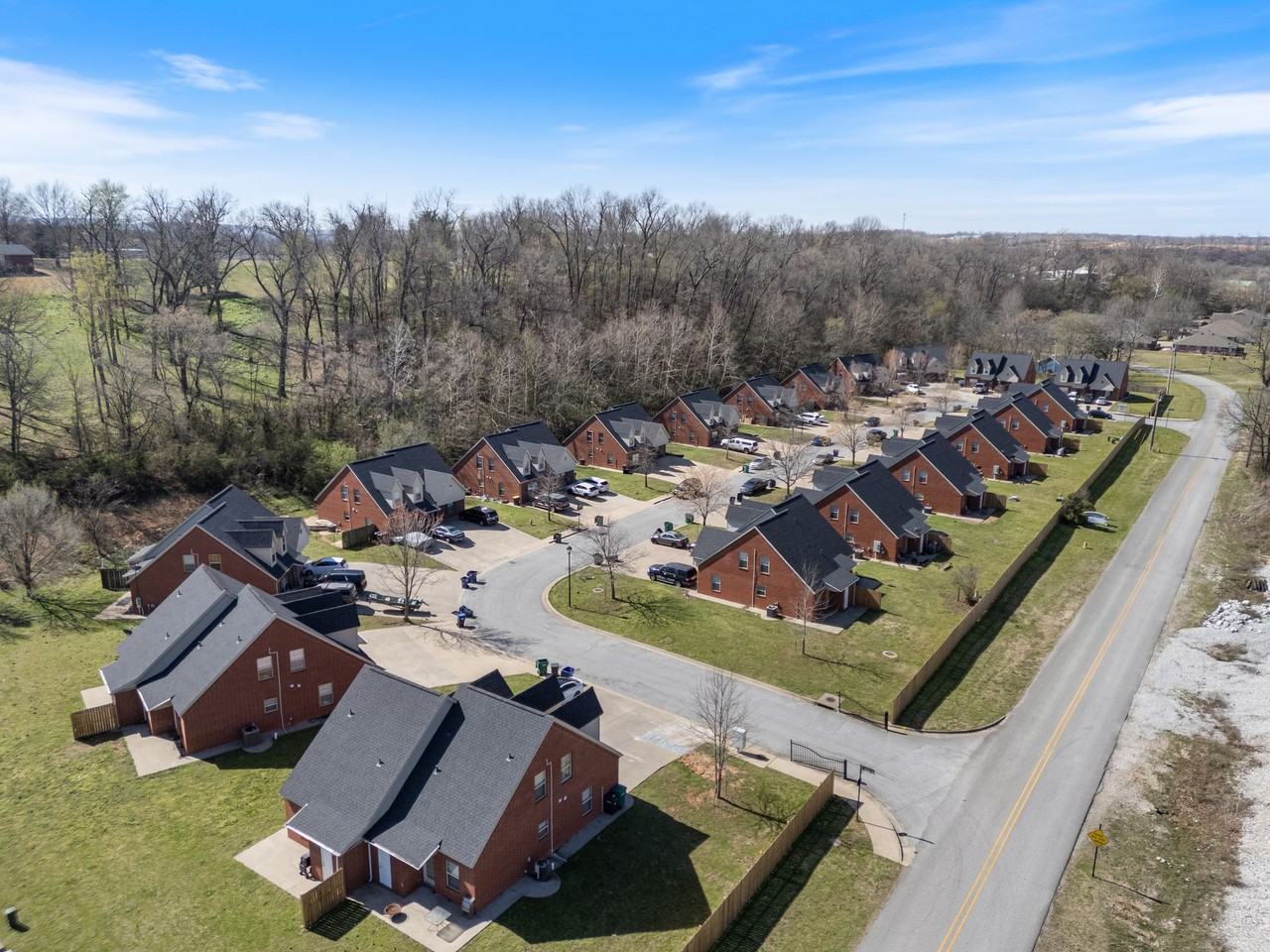 Johnson Switch Townhomes - Photo 6 of 10