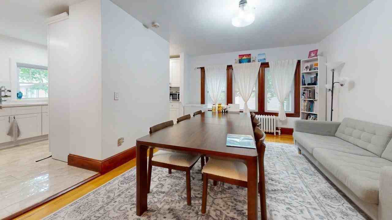 1173 Boylston St - Photo 2 of 11