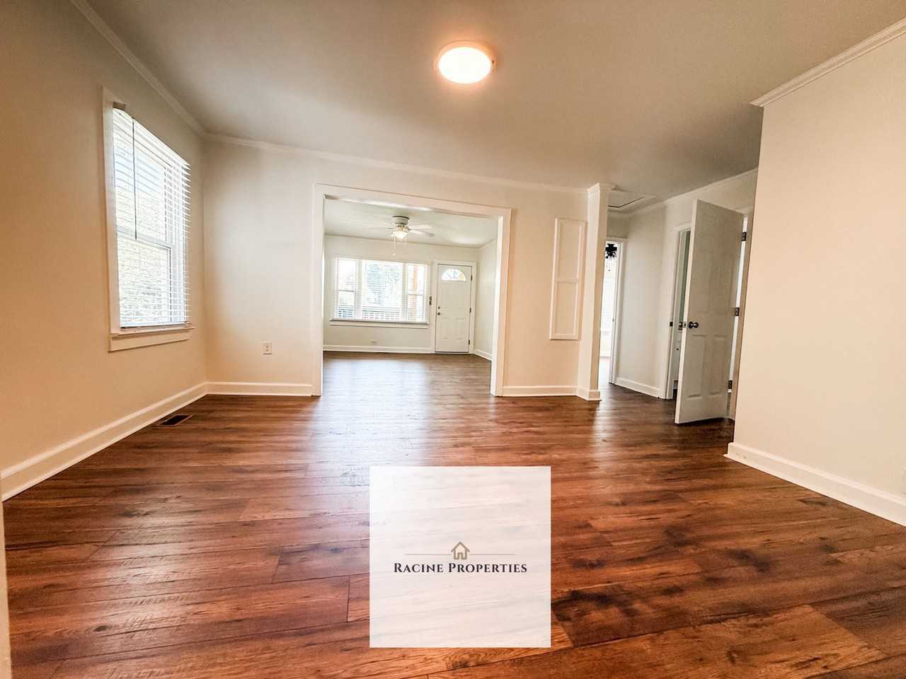 224 West Rd - Photo 4 of 12