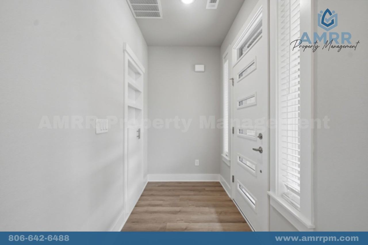 1124 Bunker Dr - Photo 4 of 33