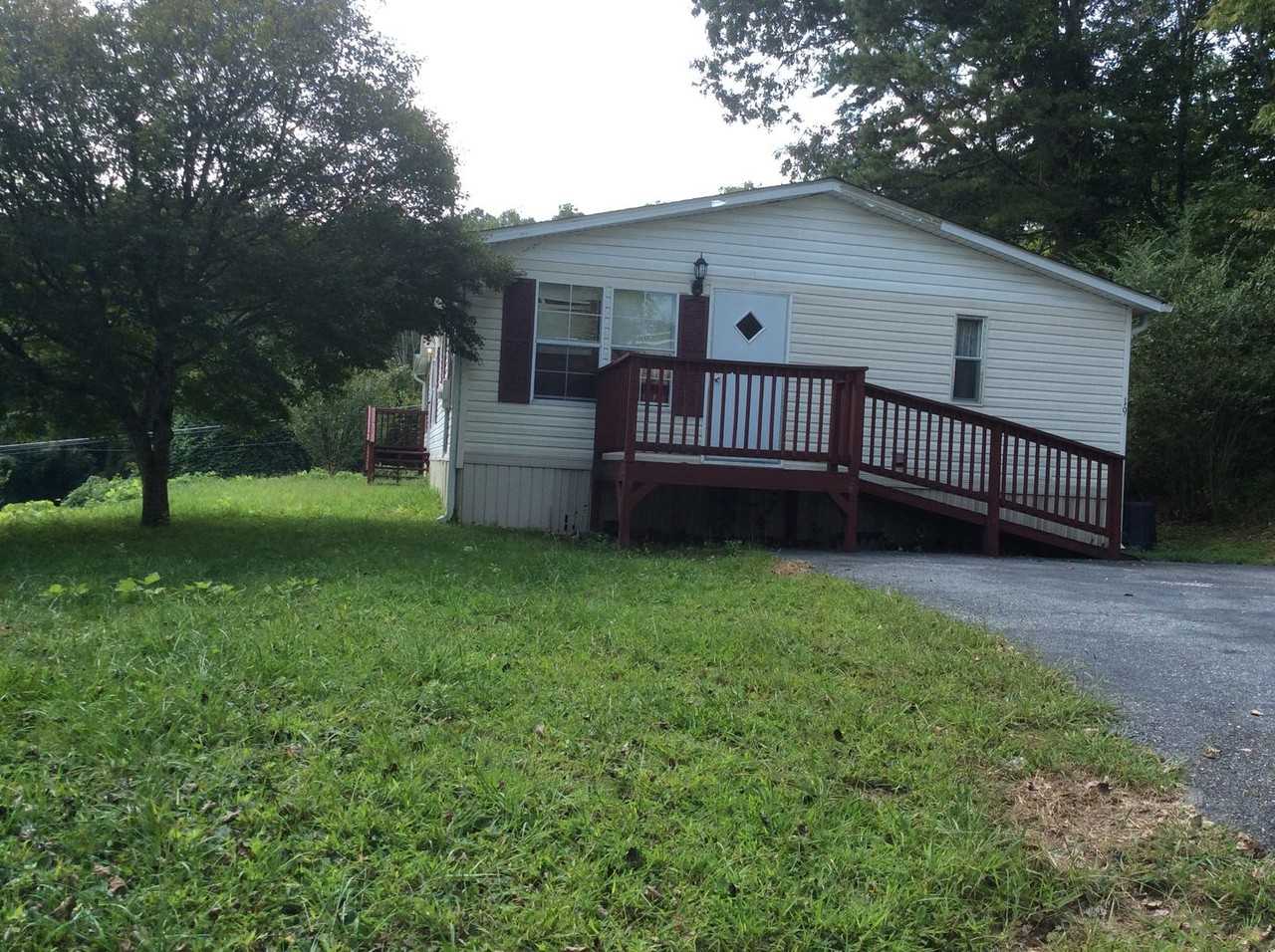19 Ferguson Rd - Photo 2 of 23