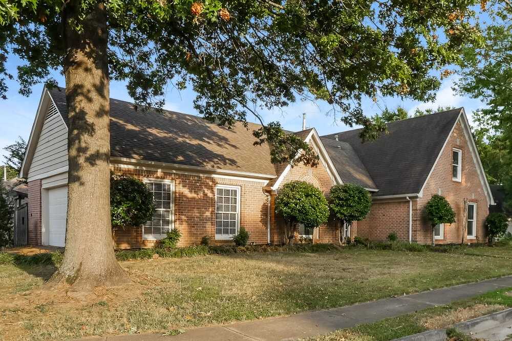 7576 Dexter Run Cir - Photo 4 of 17