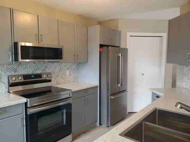 75 Willow Springs Cres - Photo 4 of 27
