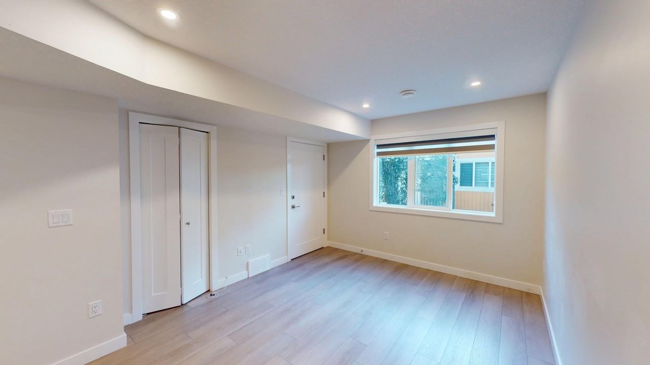 15816 Main-15816 100a Ave Nw - Photo 5 of 14