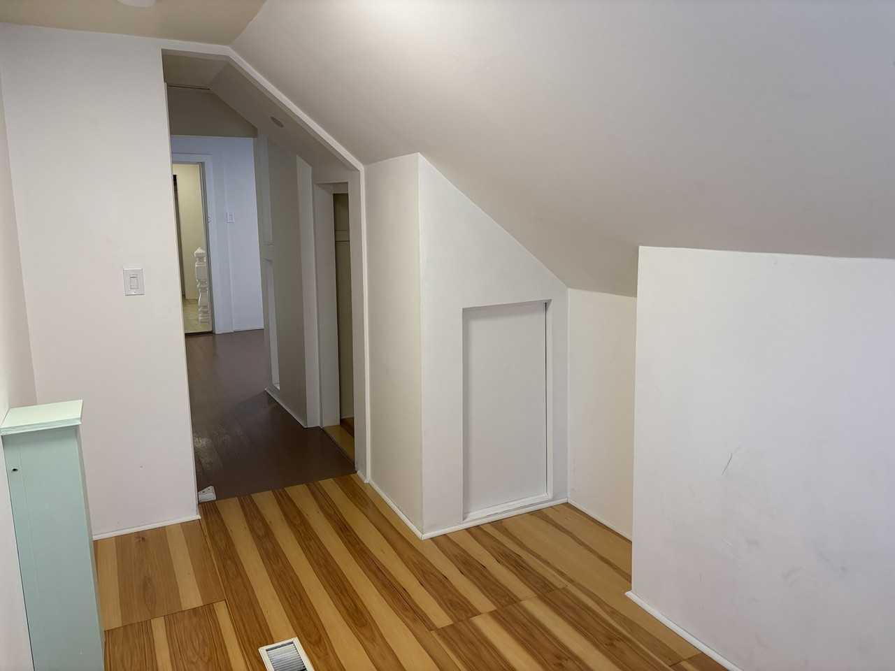 135 12th Ave W - Photo 3 of 50