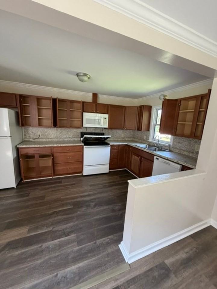 104B Charles St - Charles St - Photo 4 of 7