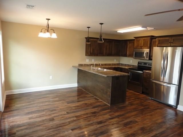 4668 Sara Rd - Photo 5 of 22