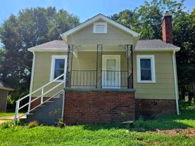 506 Lakeside Ave - Photo 1 of 1