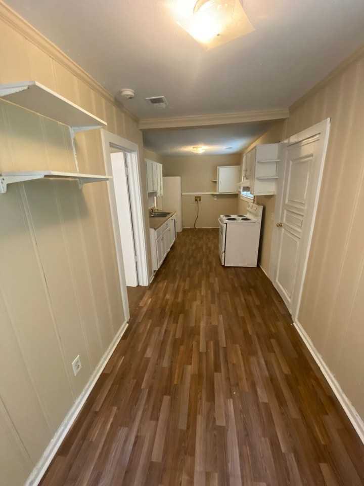 2612 7th St - Photo 6 of 15