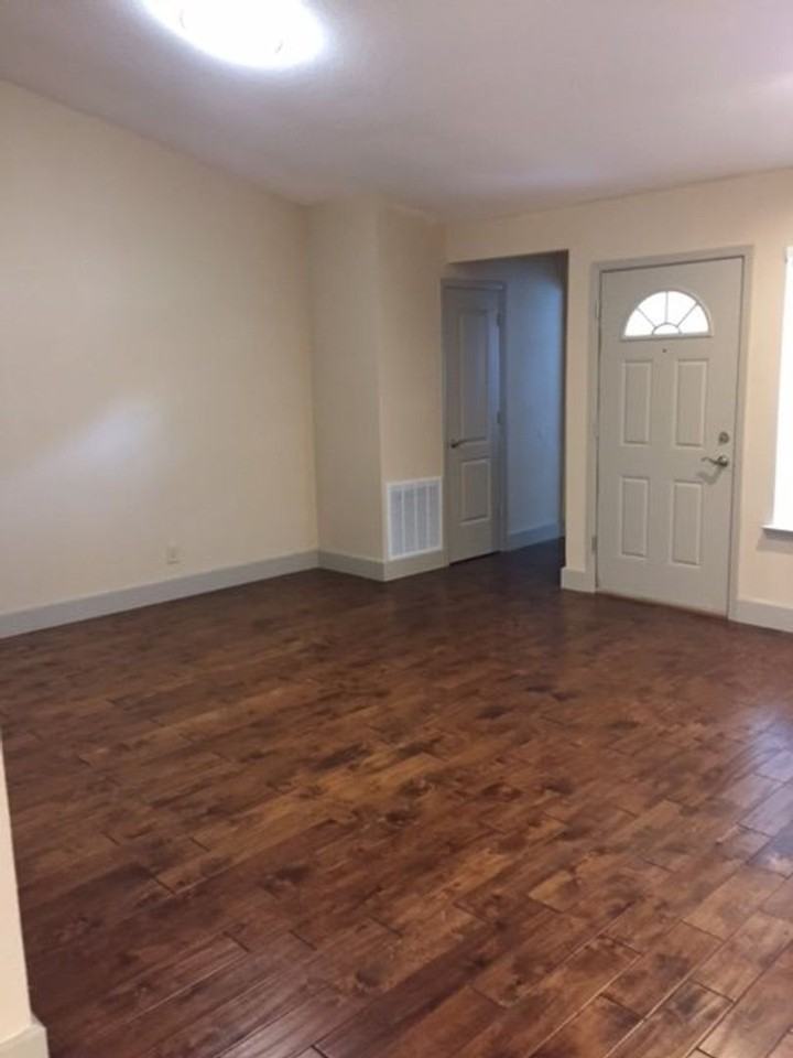 8021 Bobwhite Dr - Photo 3 of 13