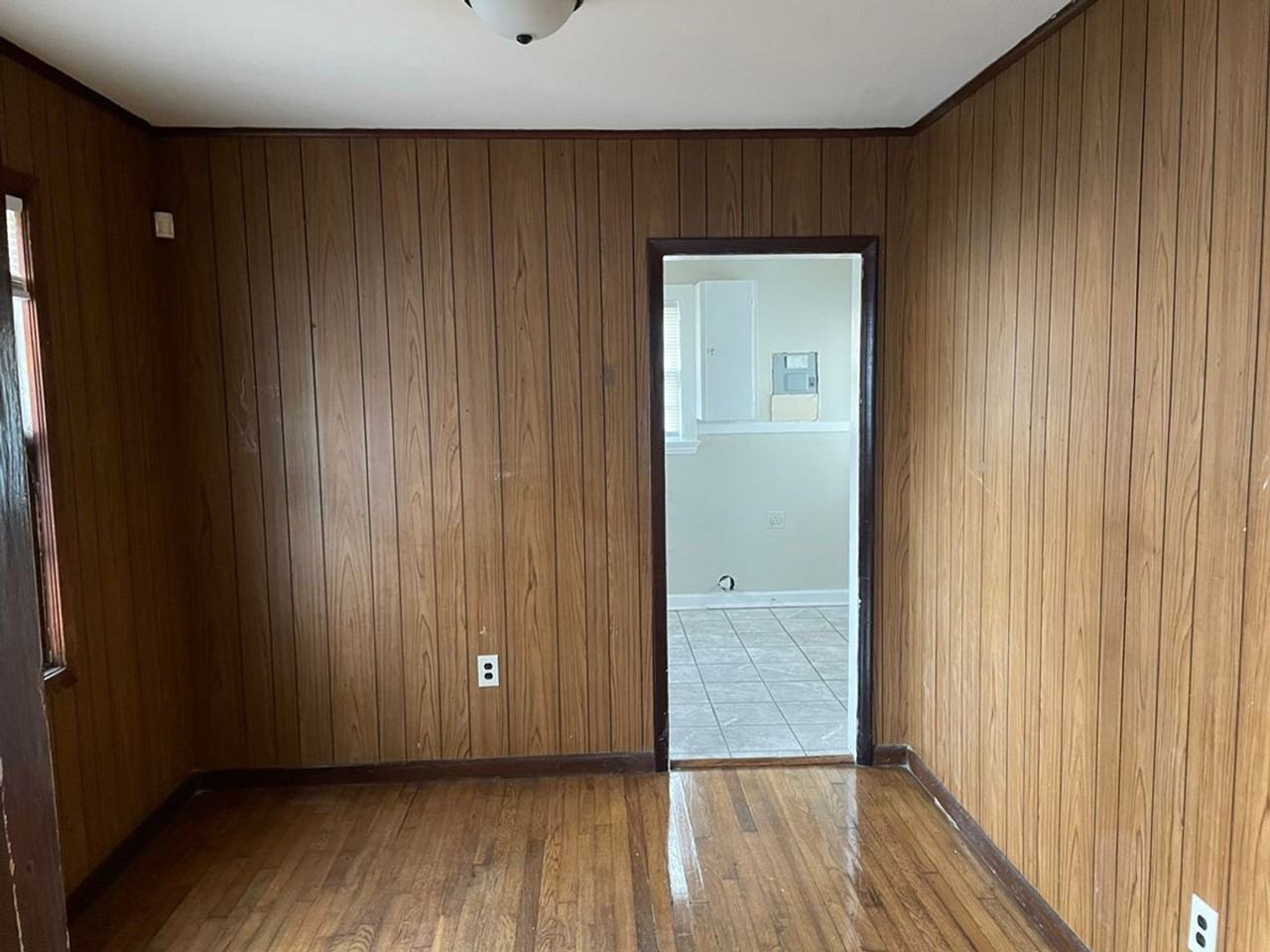 3787 Fairmont Ave - Photo 4 of 6