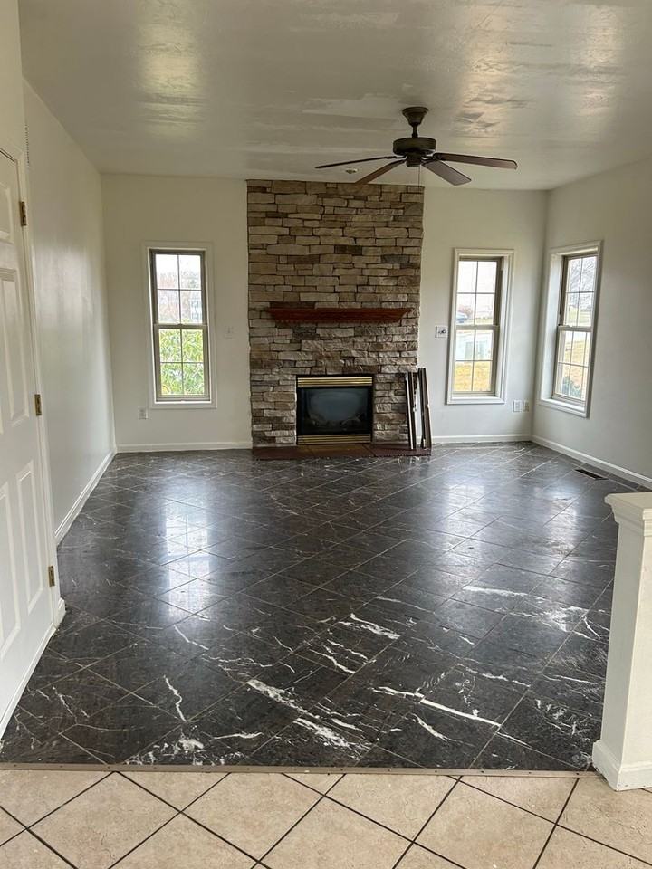 2045 Nena Dr - Photo 7 of 11