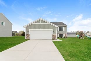 3049 Trafalgar Dr - Photo 1 of 1