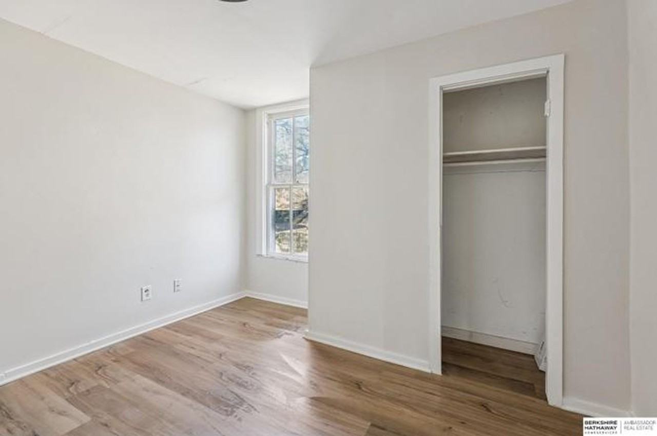 2227 S 12th St - Photo 5 of 16