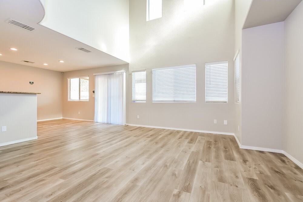 998 Alfonso Ave - Photo 5 of 17