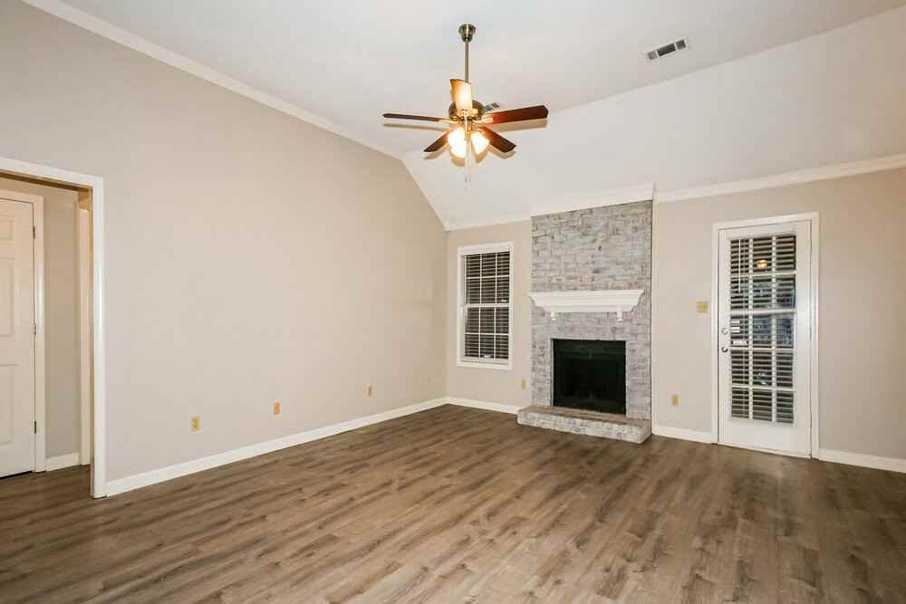 6665 Millgrove Park Dr - Photo 3 of 16