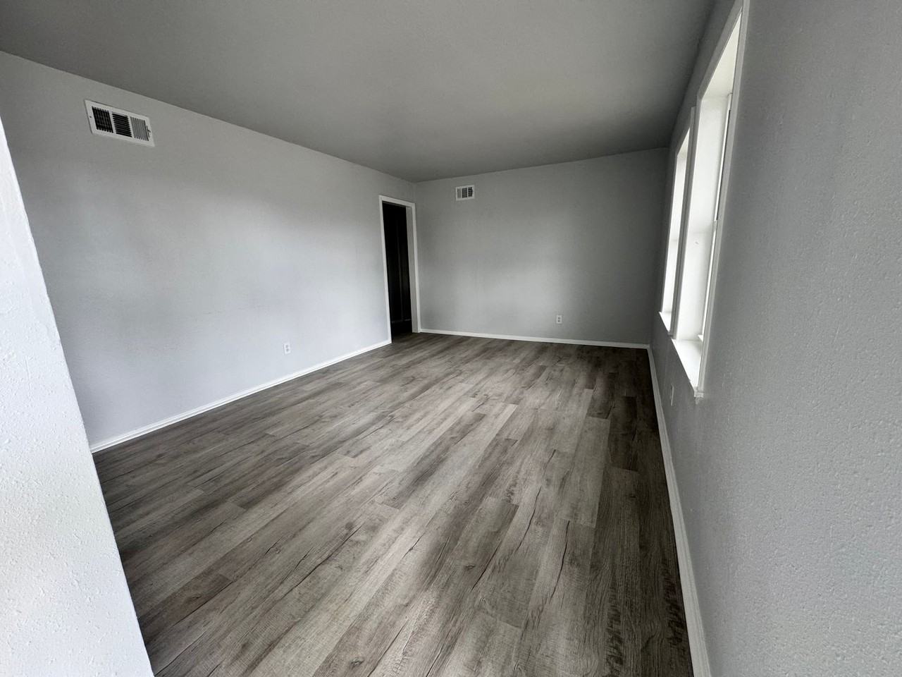 421 W 65th Pl N - Photo 5 of 5
