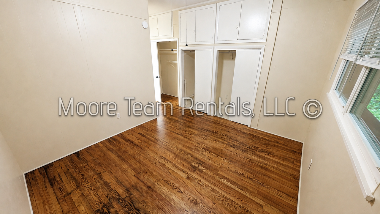 536 Fairway Dr - Photo 7 of 13
