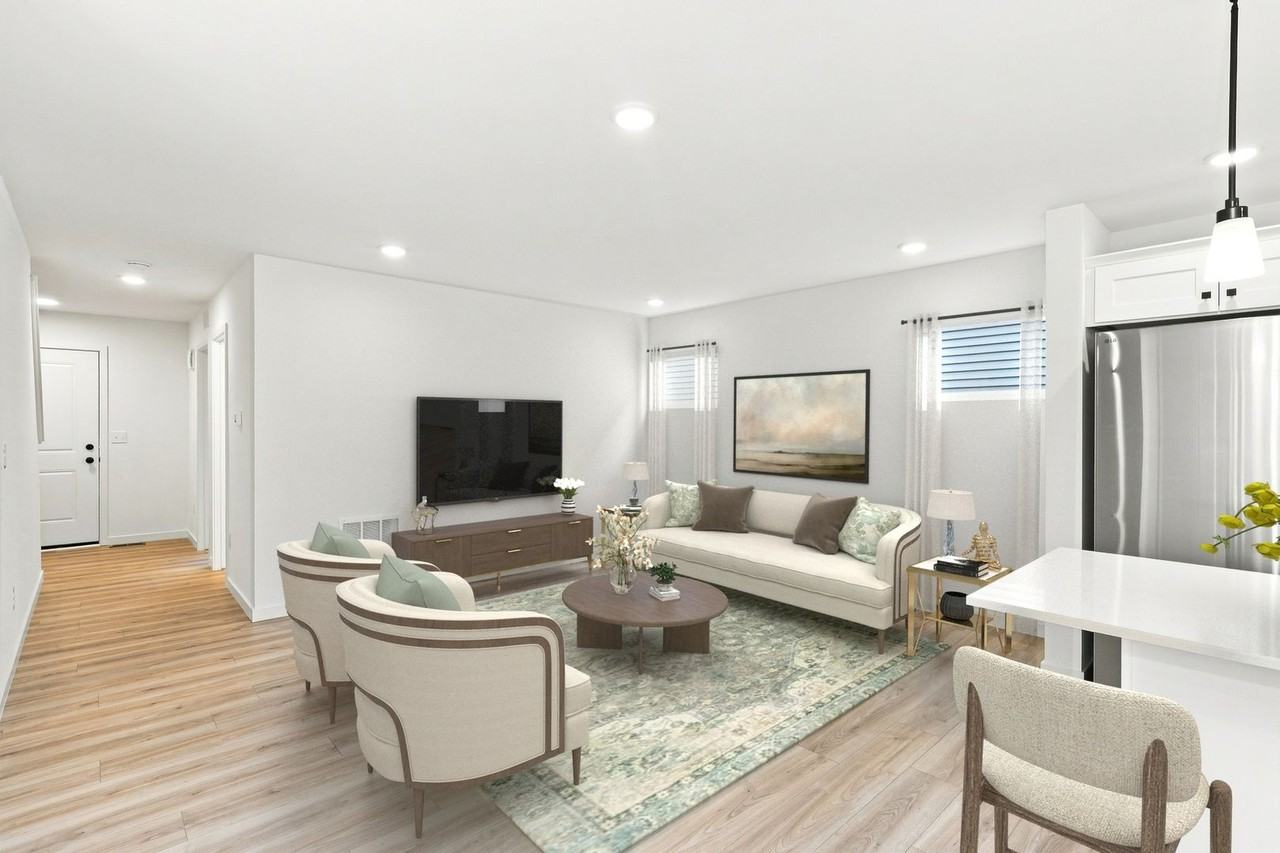 6200 Aurelius Rd - Photo 3 of 32