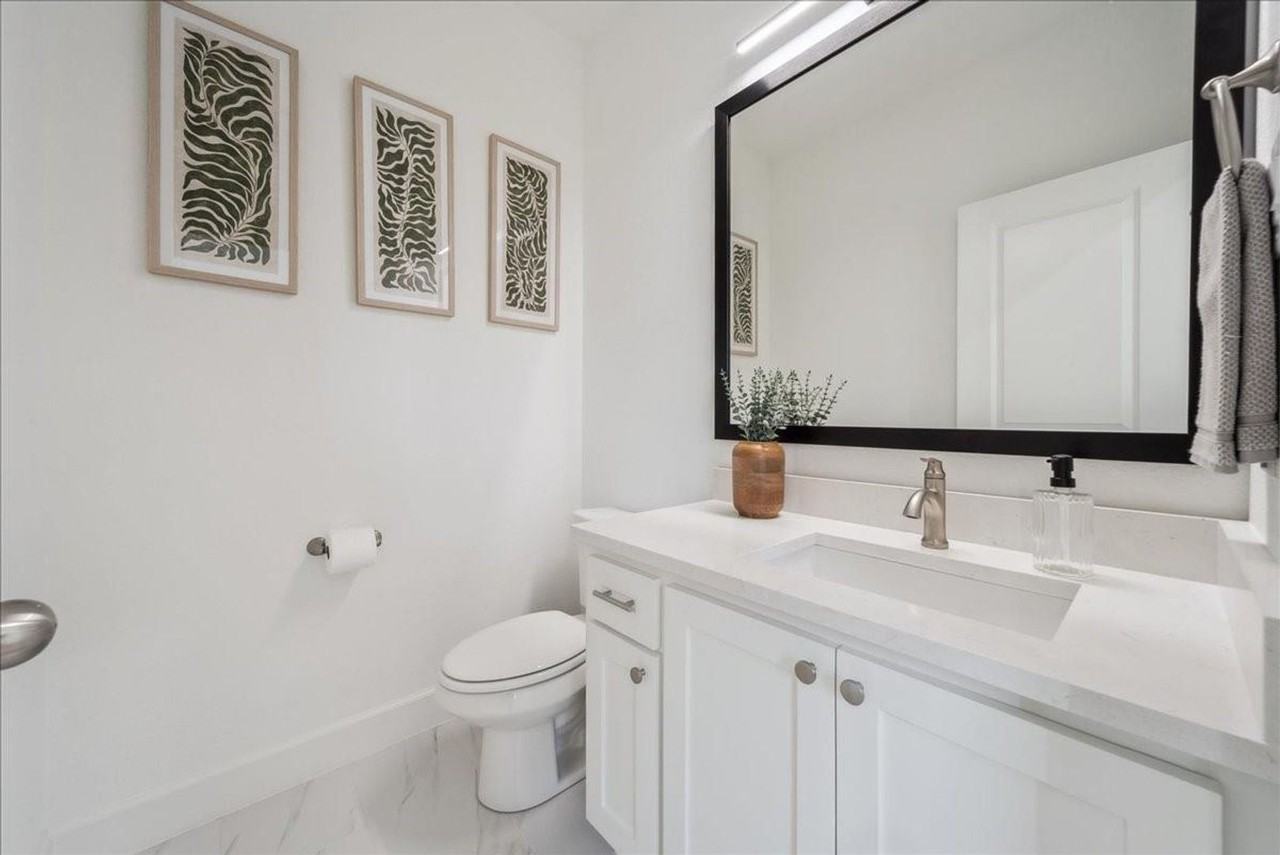 2925 Lasalle St - Photo 3 of 25