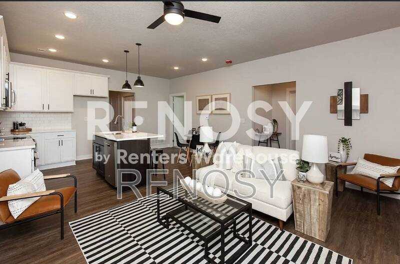 3640 Ne Marissa Ln - Photo 2 of 17