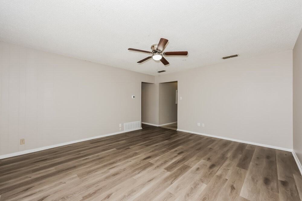 6053 Herschel Dr - Photo 3 of 16