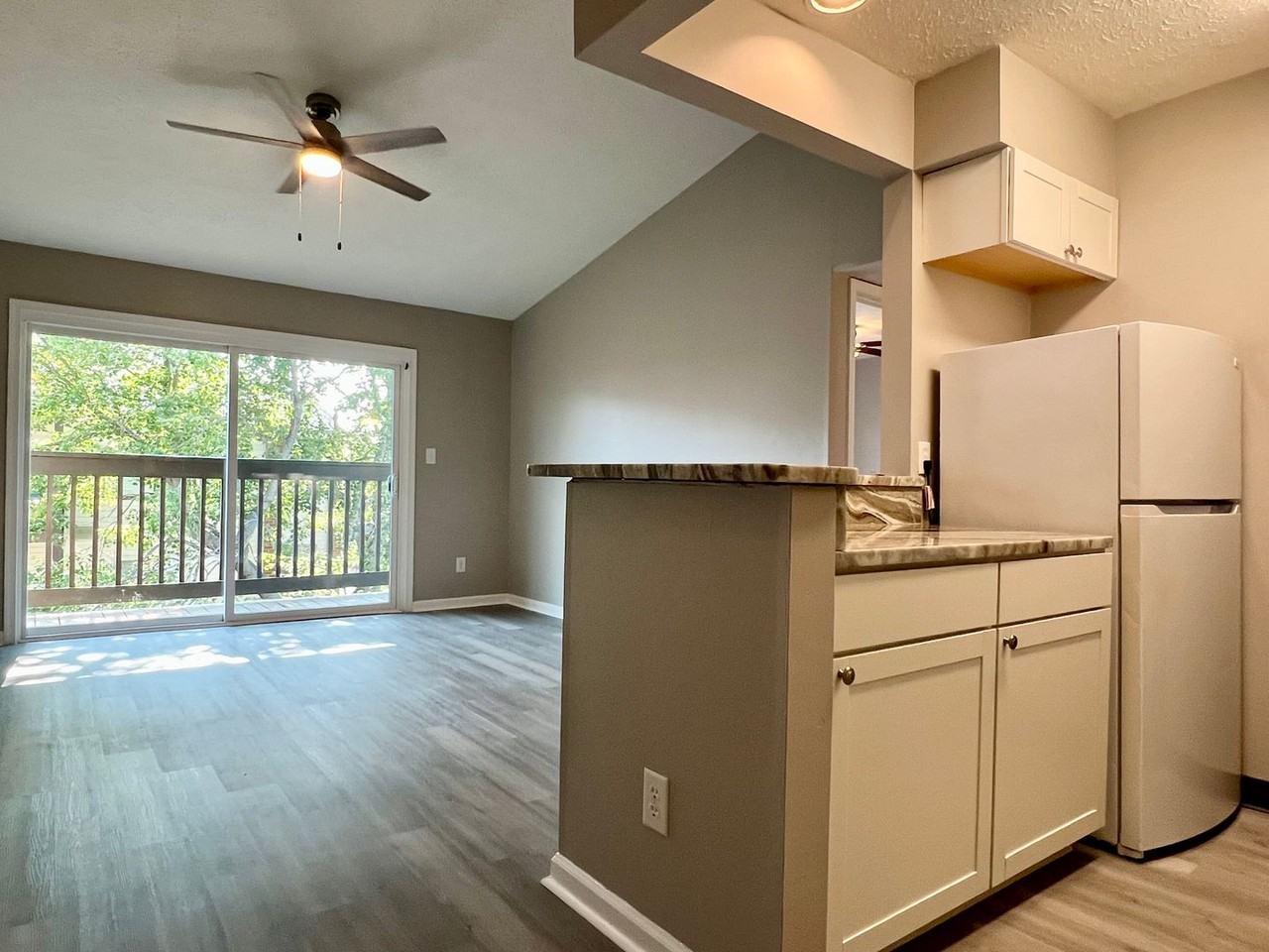 20 Wells Ct - Photo 4 of 11