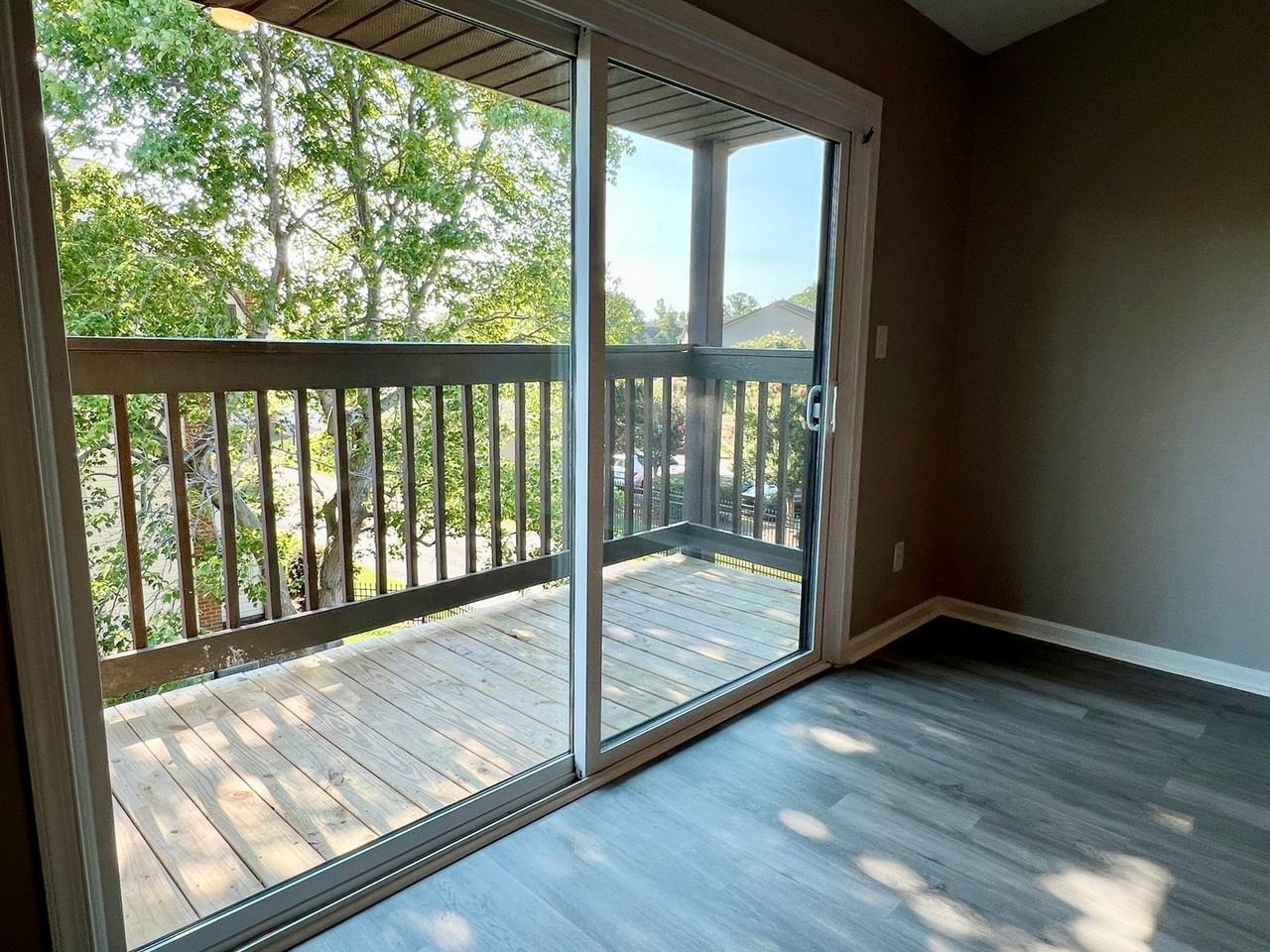20 Wells Ct - Photo 6 of 11