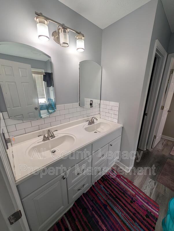3648 Range Way - Photo 7 of 12