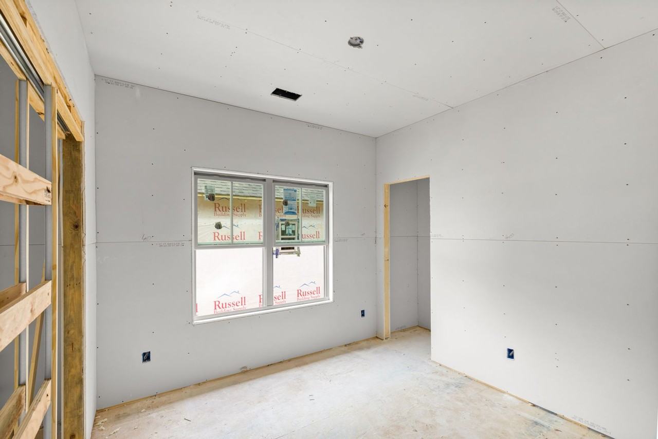 3286 Lee Road 137 #1 - Photo 7 of 15
