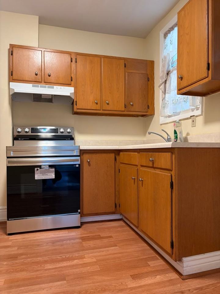 936 Hamilton Pl - Photo 7 of 16