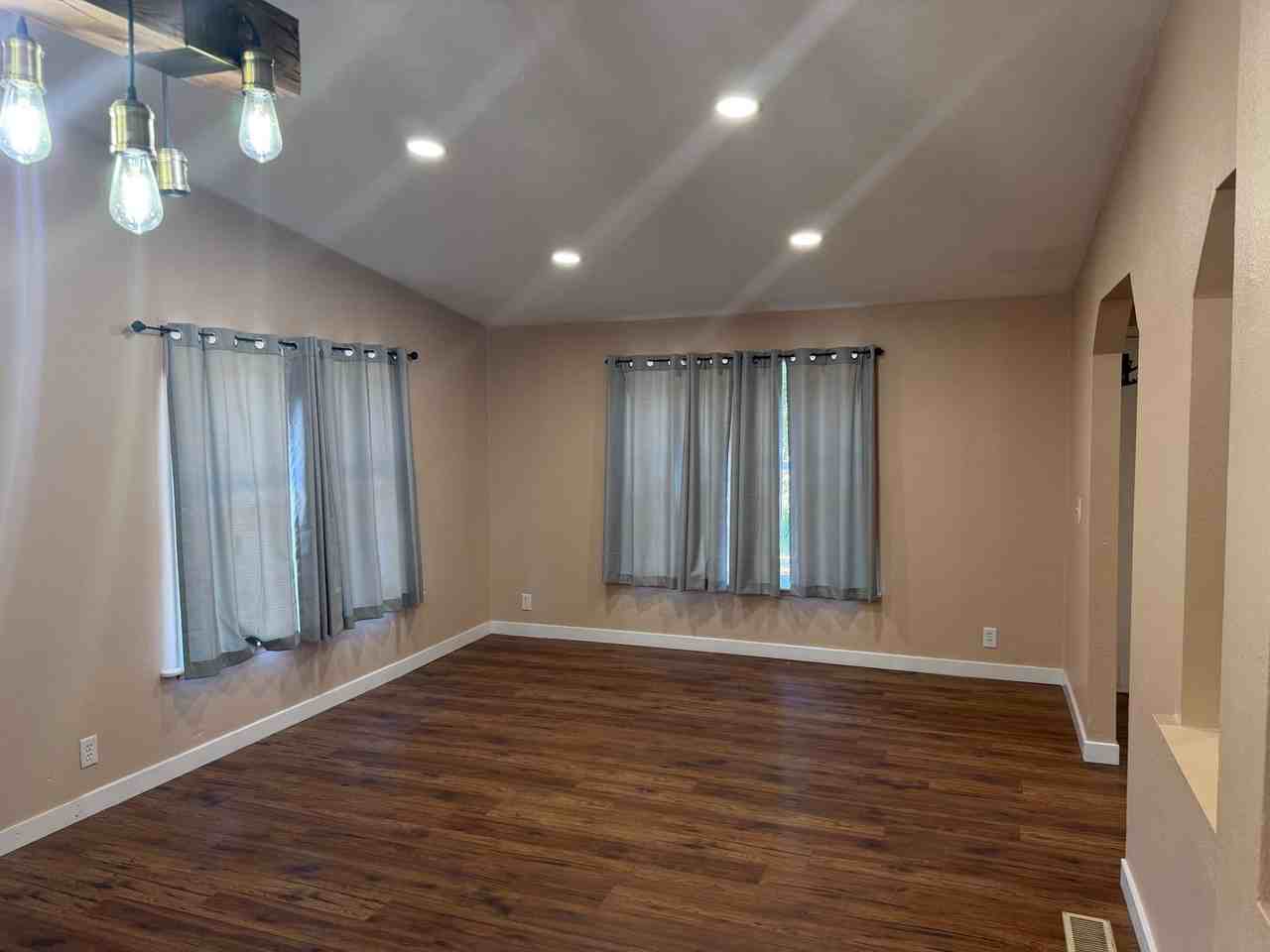 38613 Hungry Hill Rd - Photo 6 of 22