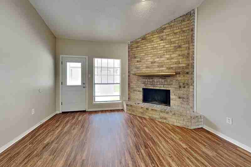 6324 Alissa Dr - Photo 3 of 14
