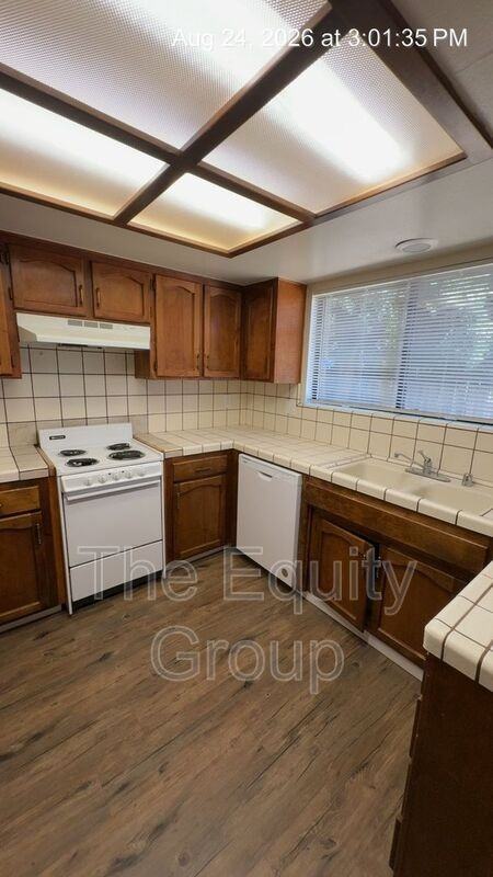 1840 S Regina St - Photo 6 of 18