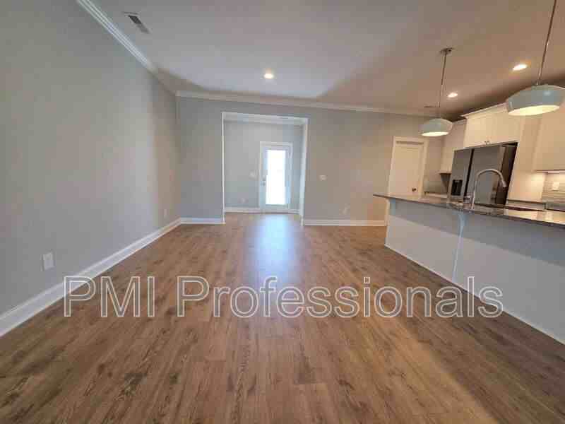 1373 Rebecca Johns Dr - Photo 5 of 23