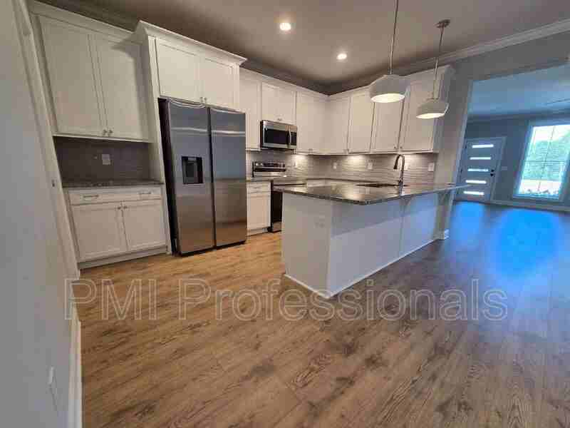 1373 Rebecca Johns Dr - Photo 6 of 23