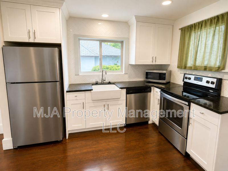144 Southwest #144S500W - Photo 4 of 16