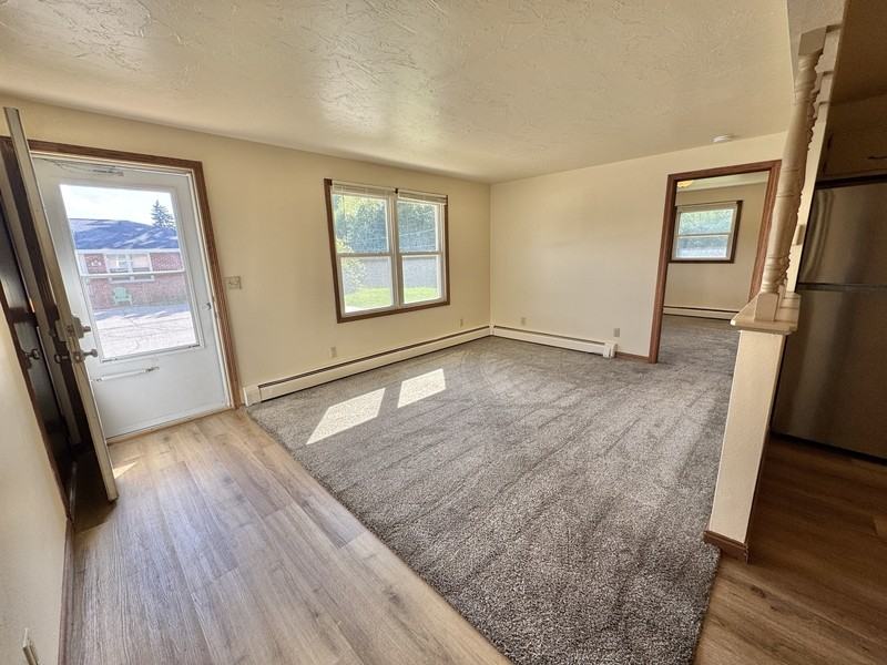 2146 Carstensen Ln - Photo 6 of 12