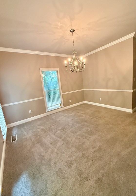 2411 Oakwood Ave Ne - Photo 4 of 42
