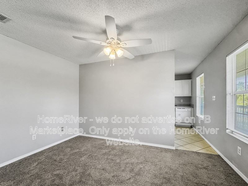 7156 Eastgate Rd - Photo 6 of 18