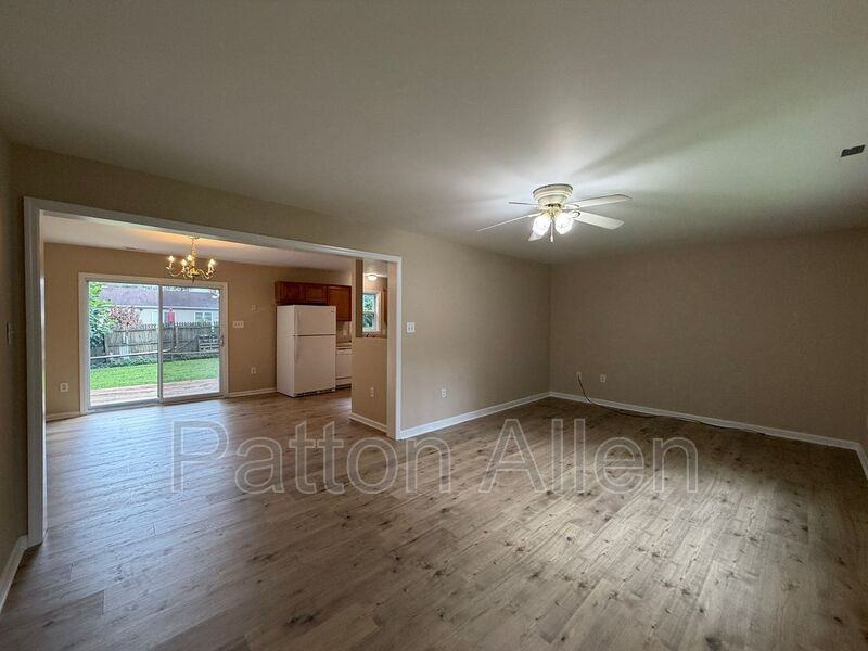 115 Starnes Cove Rd - Photo 5 of 29