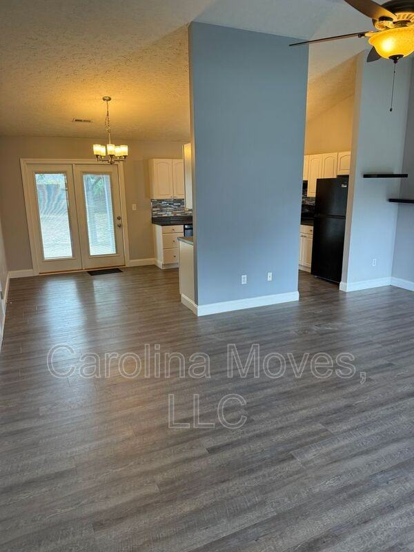 600 Uneeda Ct - Photo 7 of 29
