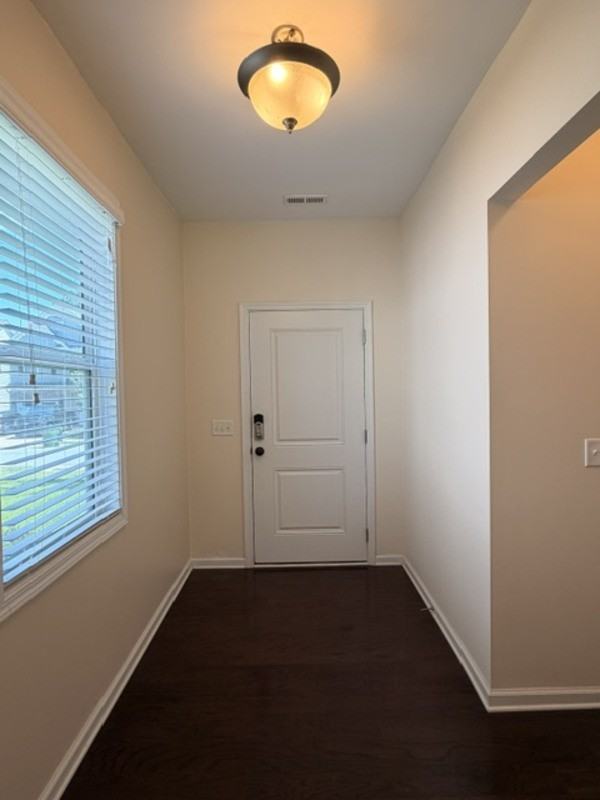 201 Ashewicke Dr - Photo 3 of 34