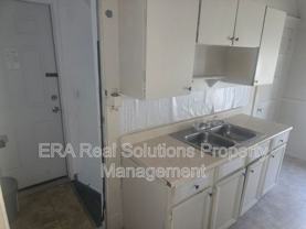 3449 W 63rd St Uppr #2 - Photo 1 of 1