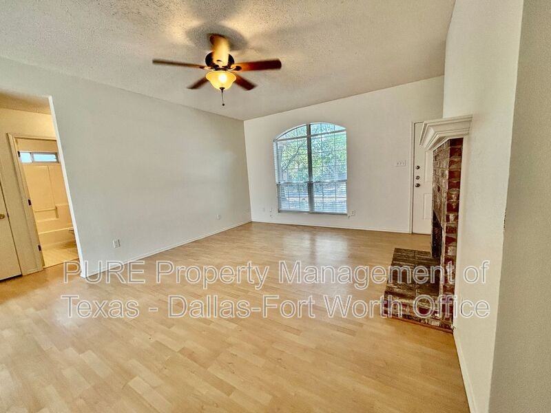 824 Blue Ridge Dr - Photo 5 of 22