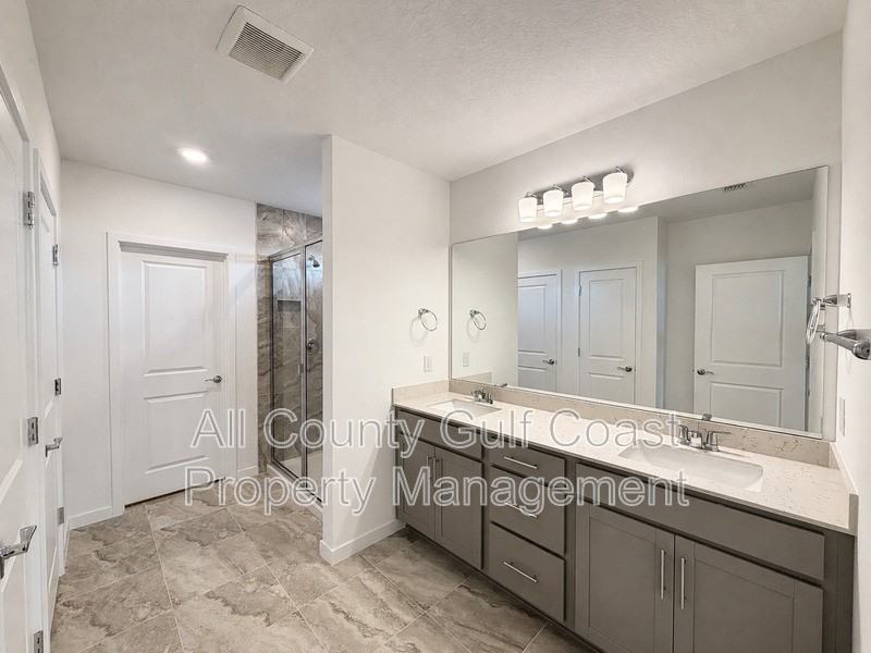 7930 Palm Paradise Pl - Photo 5 of 23