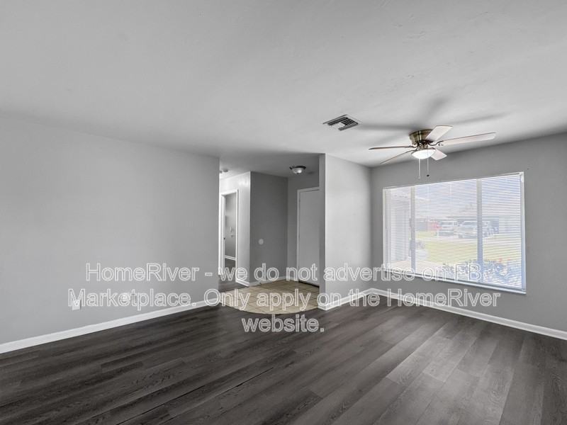 3716 Sw 6th Pl - Photo 6 of 26