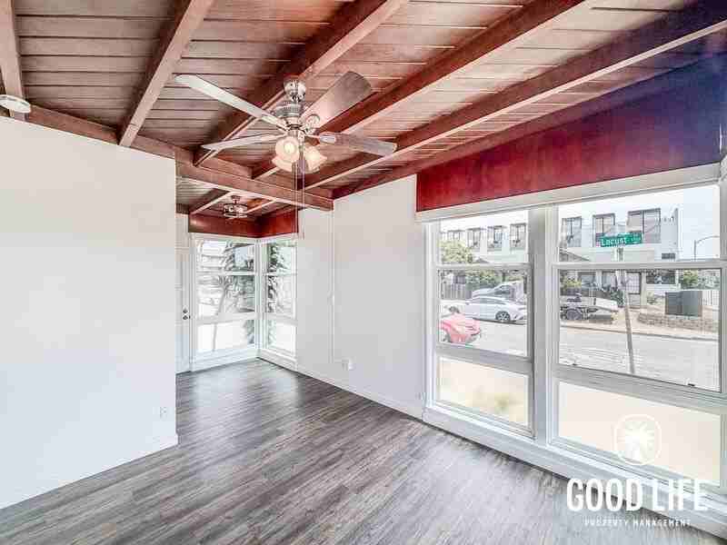 3104 Nimitz Blvd - Photo 3 of 10